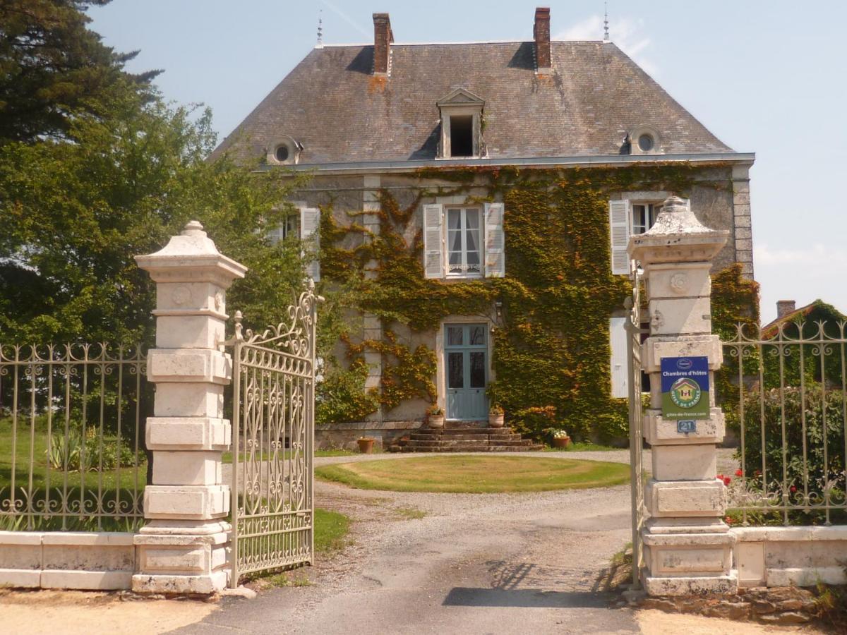 مبيت وإفطار Les Pineaux Le Logis المظهر الخارجي الصورة